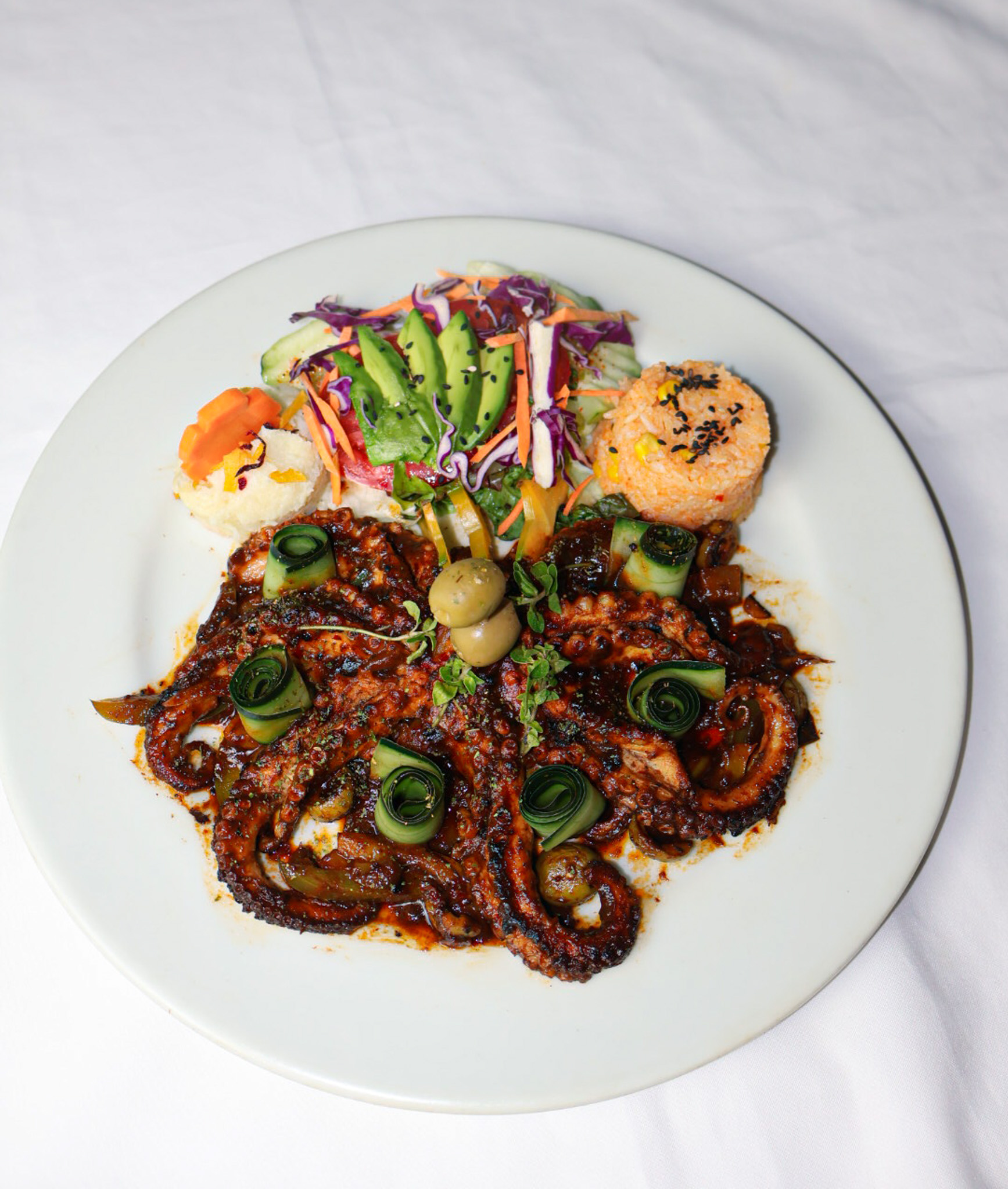 Platillo de mariscos Tiburón de la Costa 10