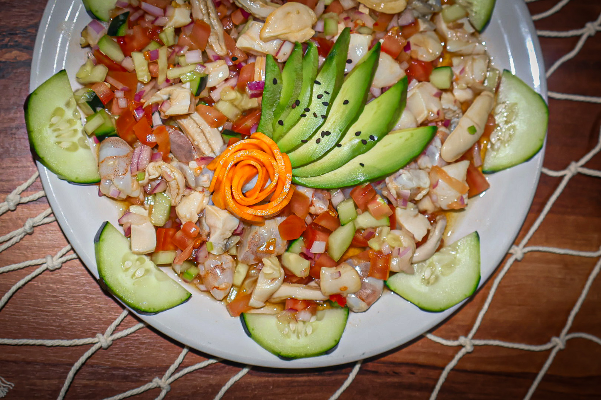 Ceviche mixto de mariscos