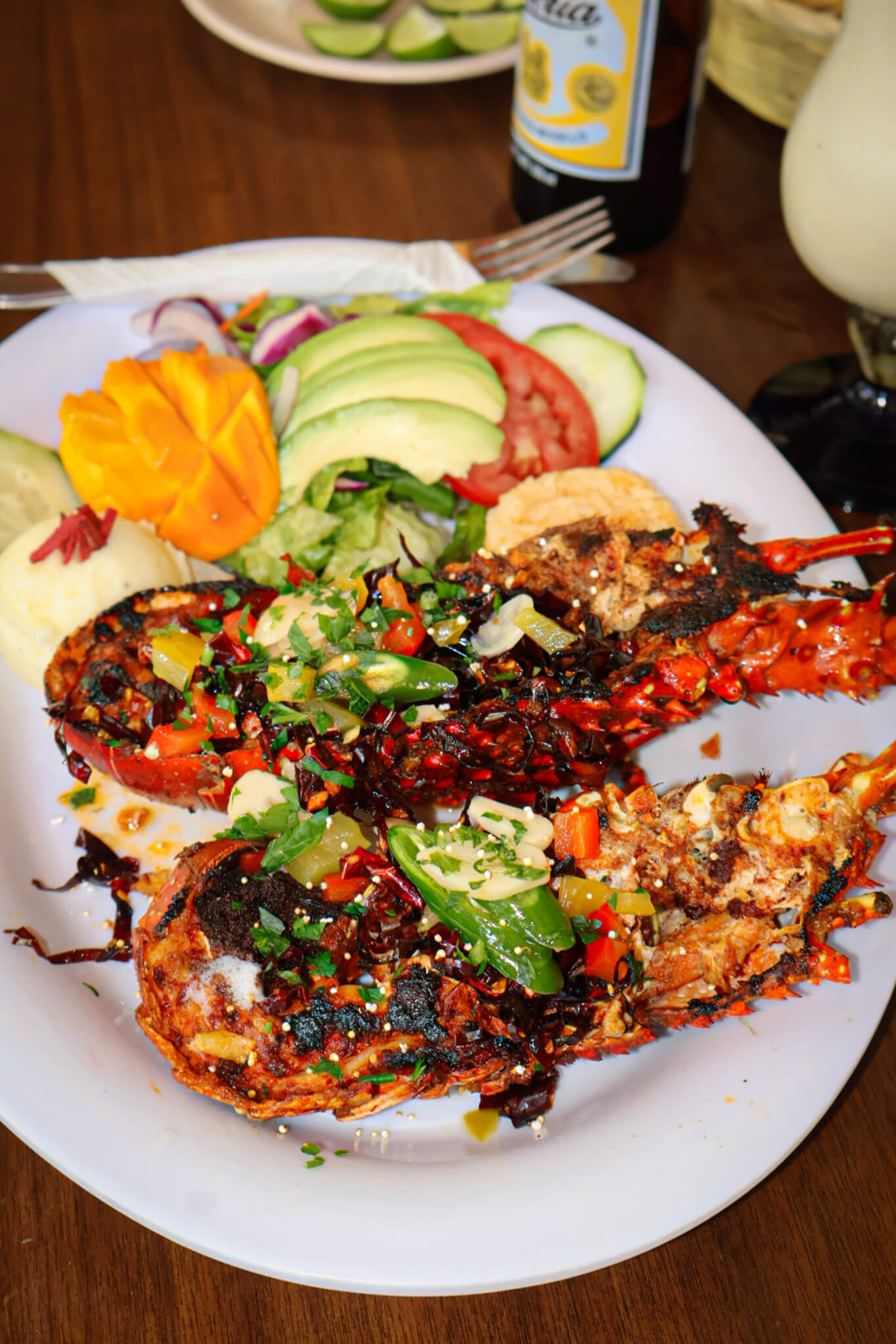 Platillo de mariscos Tiburón de la Costa 27