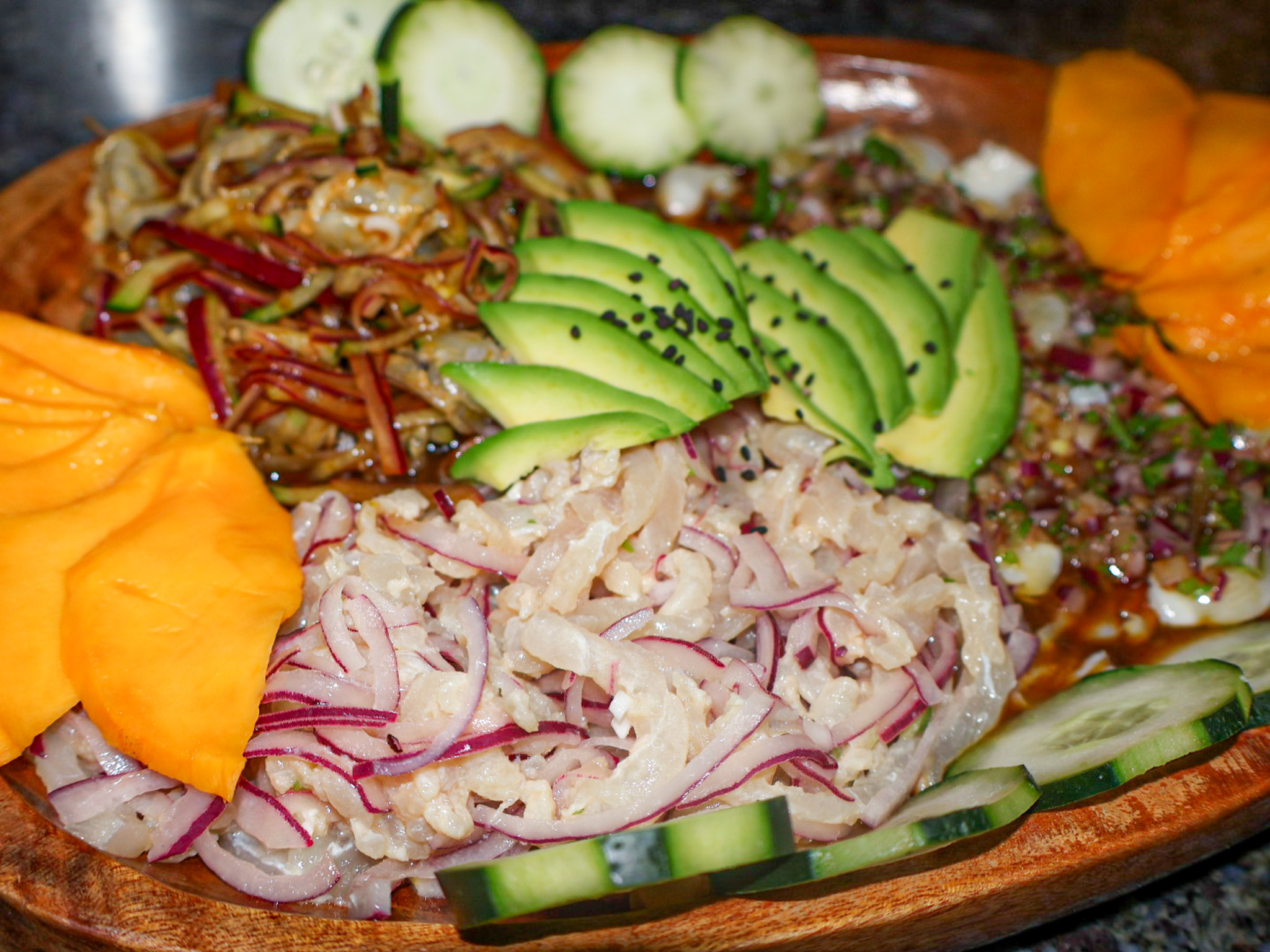 Platón de mariscos frescos